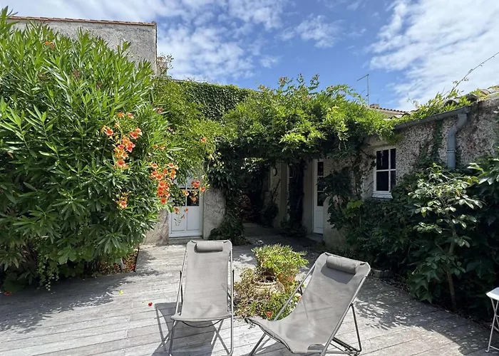 Maison De Village Avec Beaucoup De Charme Villa *